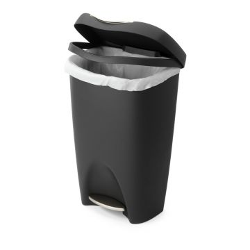 Coș de gunoi negru cu pedală din plastic 50 l Brim – Umbra Coș de gunoi negru cu pedală din plastic 50 l Brim – Umbra